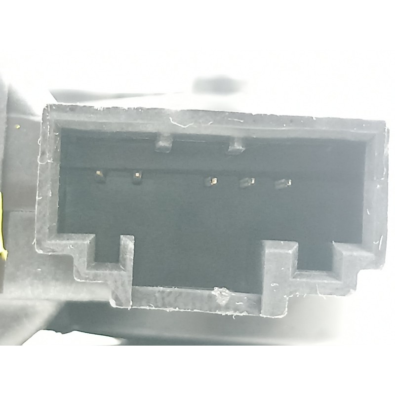 Recambio de motor apertura trampillas climatizador para seat arona xperience referencia OEM IAM 2Q0907511A  