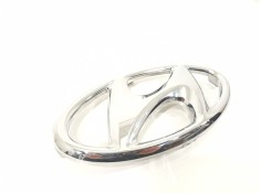 Recambio de emblema para hyundai kona tecno 2wd referencia OEM IAM 86354J9000   2