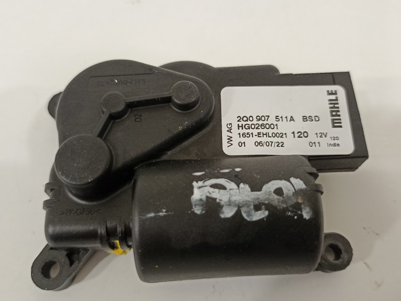 Recambio de motor apertura trampillas climatizador para seat arona xperience referencia OEM IAM 2Q0907511A  