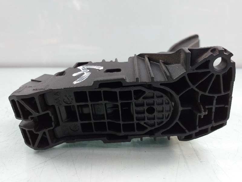 Recambio de potenciometro pedal para volkswagen golf vii lim. r referencia OEM IAM 5Q1723503F  