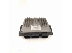 Recambio de centralita motor uce para dacia sandero laureate referencia OEM IAM 8201002106 8201083336 