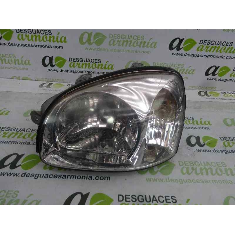 Recambio de faro izquierdo para hyundai santa fe (sm) 2.0 gls crdi 4x4 referencia OEM IAM 9210126025  