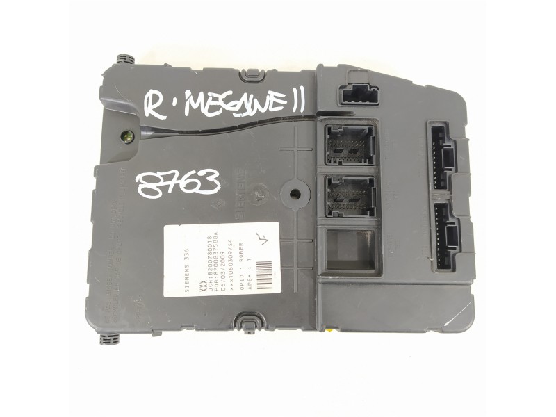 Recambio de caja reles / fusibles para renault megane ii familiar authentique referencia OEM IAM 8200780018A 8200837588A 