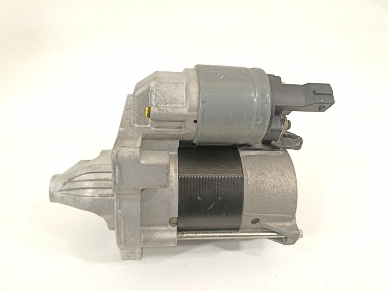 Recambio de motor arranque para opel corsa f referencia OEM IAM 9812715480  