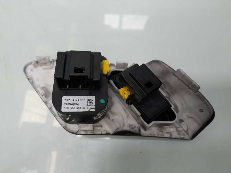 Recambio de mando retrovisor para volkswagen golf vii lim. r referencia OEM IAM 5G0959565M  