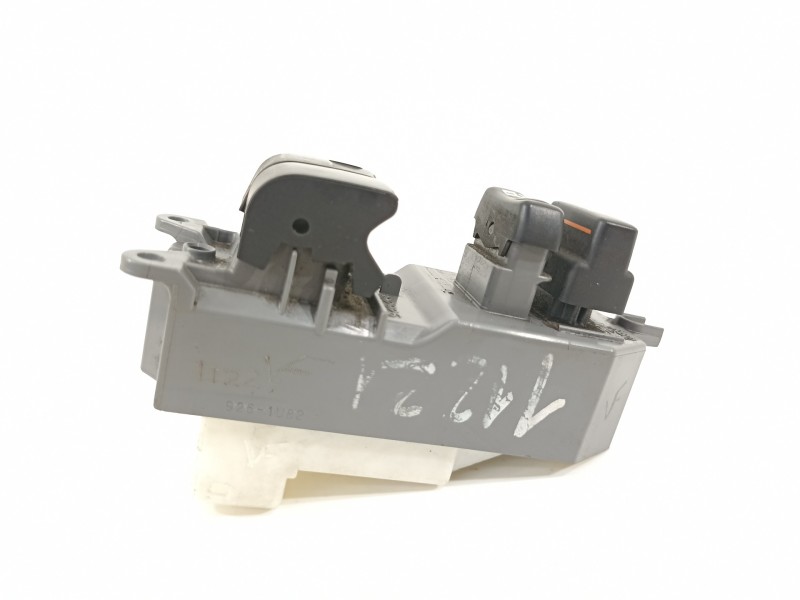 Recambio de mando elevalunas delantero izquierdo para toyota auris luna referencia OEM IAM 84820022 8482002230 