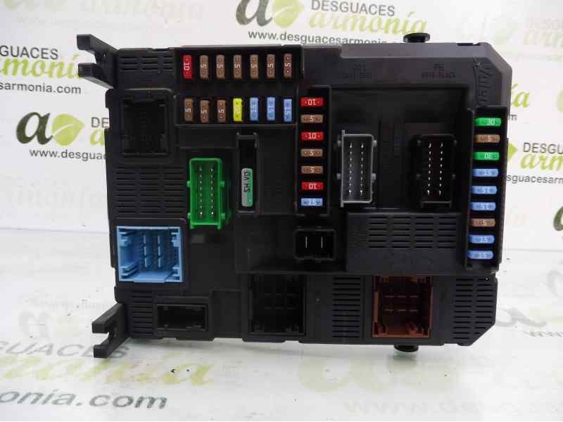 Recambio de caja reles / fusibles para peugeot 208 access referencia OEM IAM 9807531680 BSIN02 