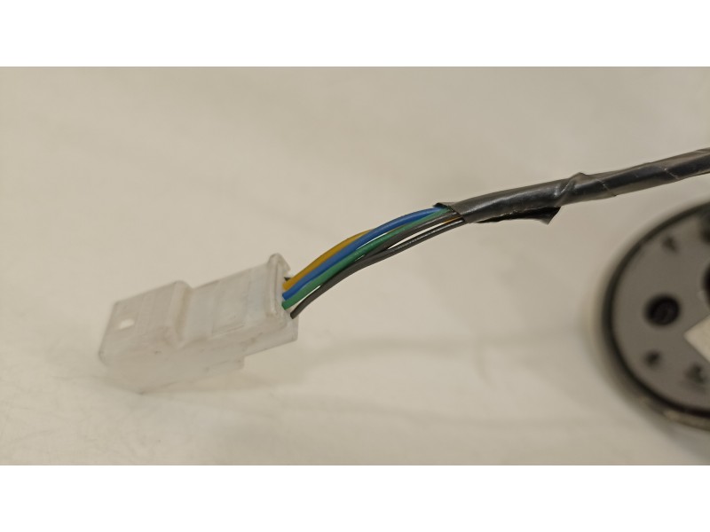 Recambio de retrovisor derecho para dacia sandero laureate referencia OEM IAM   