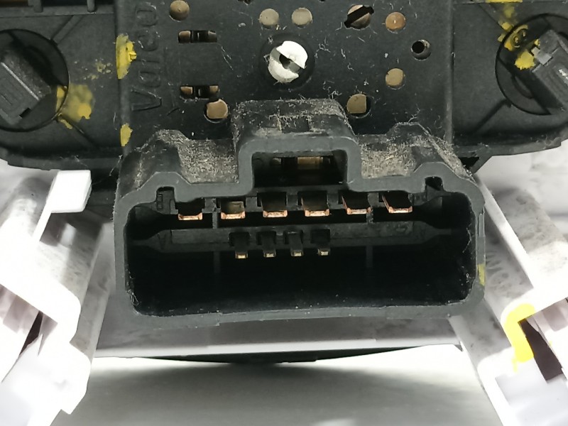 Recambio de mando calefaccion / aire acondicionado para dacia sandero laureate referencia OEM IAM T1001639U  