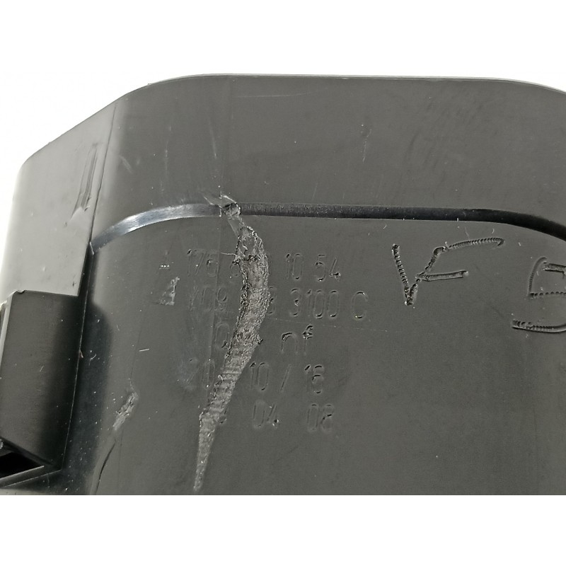 Recambio de rejilla aireadora para mercedes-benz clase a (w176) a 45 amg 4-matic (176.052) referencia OEM IAM A1766301054  