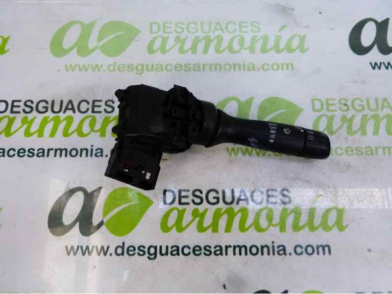 Recambio de mando limpia para peugeot 107 trendy referencia OEM IAM 17F003LH  