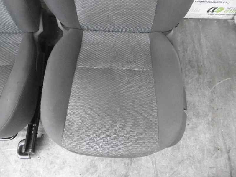 Recambio de juego asientos completo para ford focus berlina (cap) trend referencia OEM IAM   