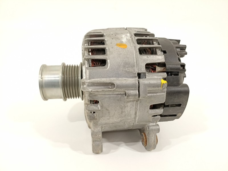 Recambio de alternador para seat arona xperience referencia OEM IAM 05E903026Q  