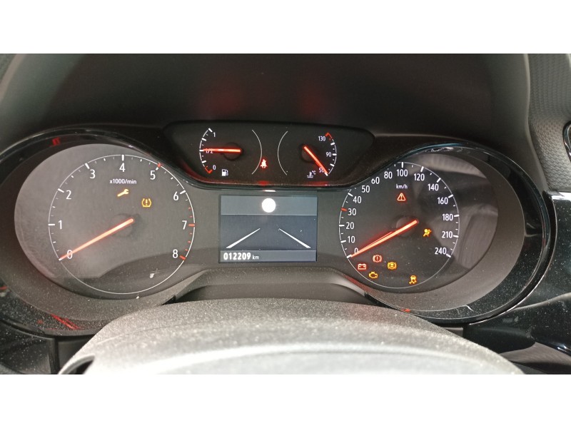 Recambio de cuadro instrumentos para opel corsa f referencia OEM IAM 9831576180  