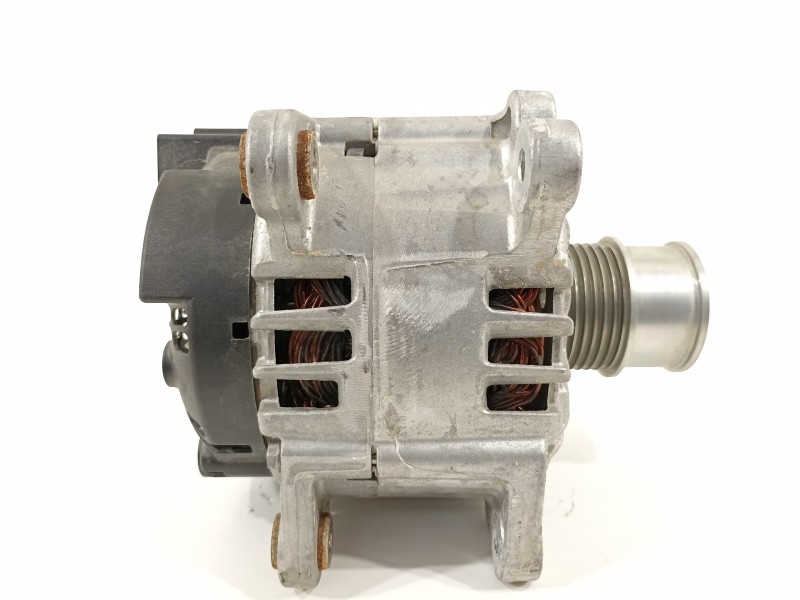 Recambio de alternador para seat arona xperience referencia OEM IAM 05E903026Q  