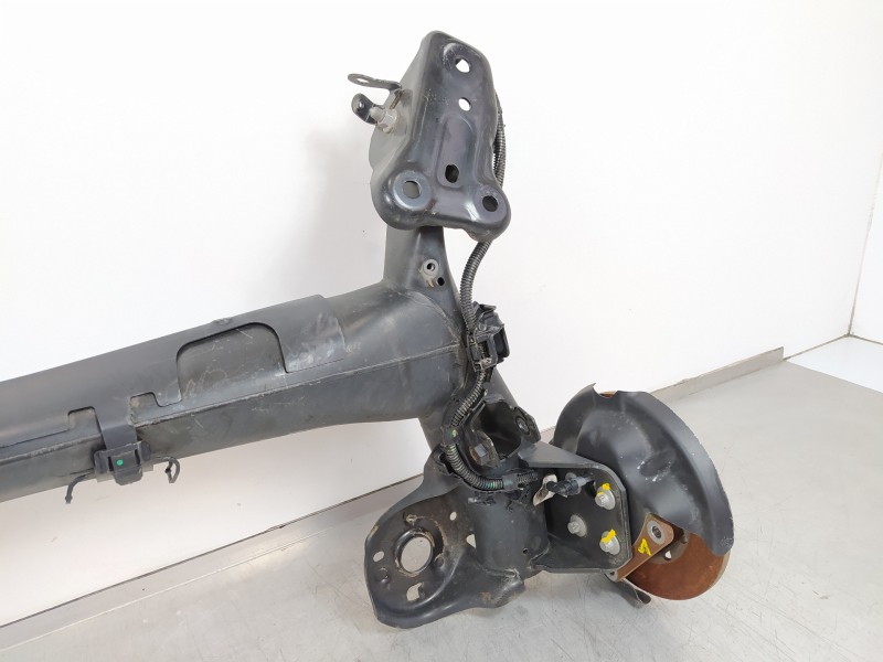 Recambio de puente trasero para opel corsa f referencia OEM IAM   