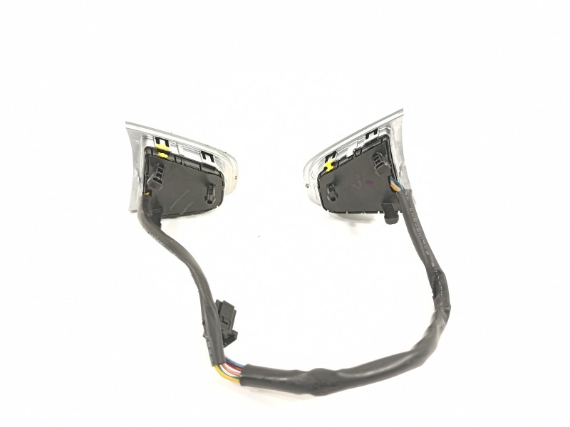Recambio de mando volante para renault clio iv business referencia OEM IAM 631561000A  