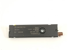 Recambio de antena para mercedes-benz clase a (w176) a 45 amg 4-matic (176.052) referencia OEM IAM A1669051702  