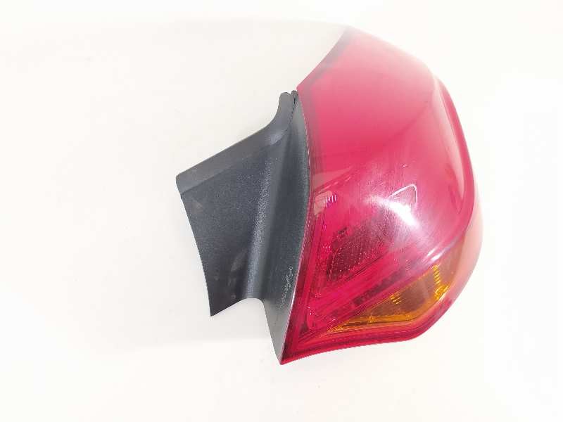 Recambio de piloto trasero derecho para opel astra j lim. selective referencia OEM IAM 13360787  