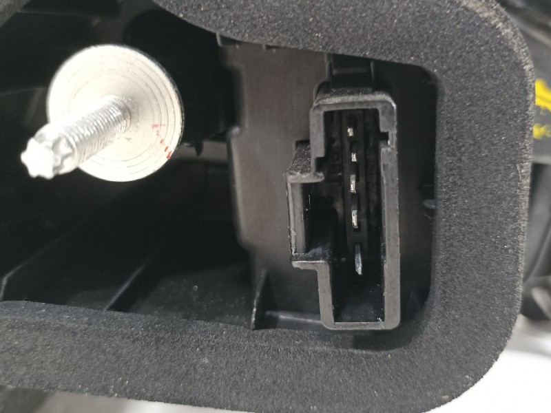 Recambio de piloto trasero derecho para opel corsa f referencia OEM IAM 9829317280  