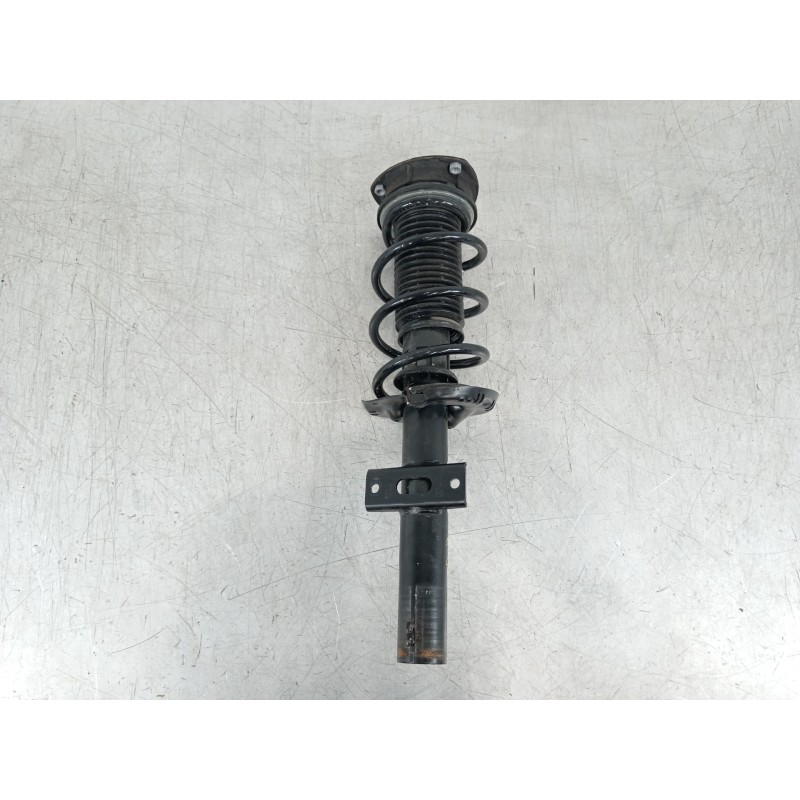 Recambio de amortiguador delantero derecho para seat arona xperience referencia OEM IAM 2Q0413031DP 824903017732 