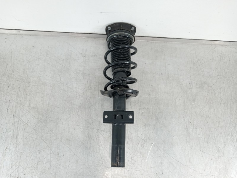 Recambio de amortiguador delantero izquierdo para seat arona xperience referencia OEM IAM 2Q0413031DP 824903017732 