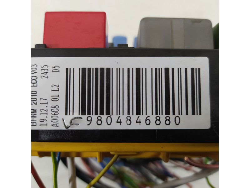 Recambio de caja reles / fusibles para citroën c-elysée shine referencia OEM IAM 9804846880  