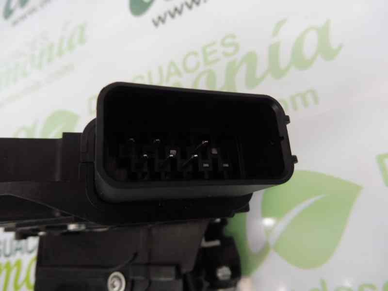 Recambio de cerradura puerta delantera derecha para ford focus lim. (cb4) trend referencia OEM IAM 7M5AR21812AA  