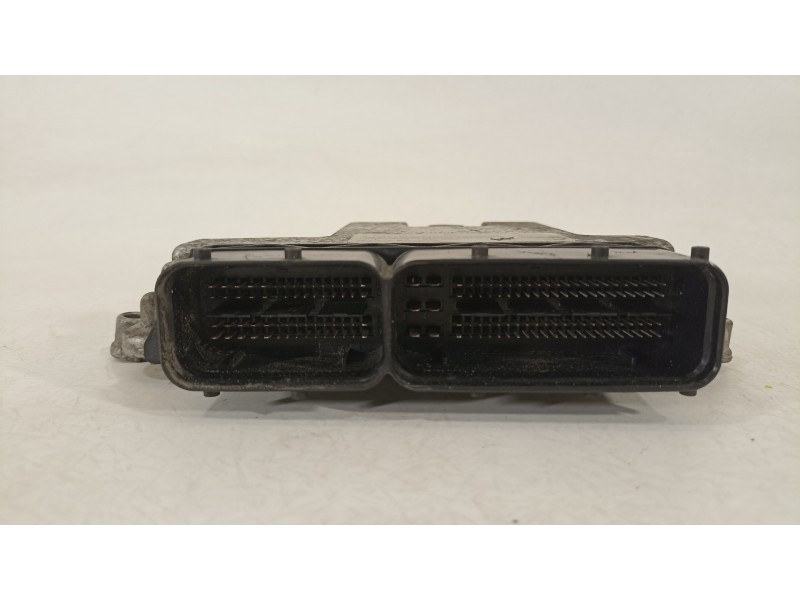 Recambio de centralita motor uce para opel zafira b enjoy referencia OEM IAM 55198922 0281012549 