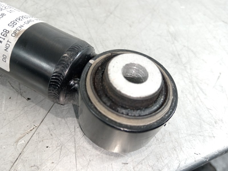 Recambio de amortiguador trasero izquierdo para seat arona xperience referencia OEM IAM 2Q0512013DA 801401000587 