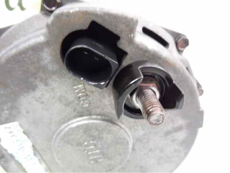 Recambio de alternador para audi a8 (4e2) 3.7 quattro referencia OEM IAM 077903015Q  