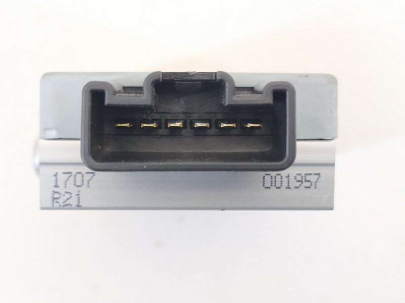 Recambio de modulo electronico para lexus nx 300h 4wd referencia OEM IAM 8957078010 1049935091 