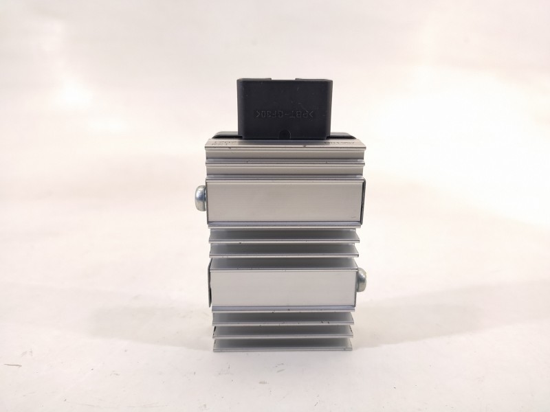 Recambio de modulo electronico para lexus nx 300h 4wd referencia OEM IAM 8957078010 1049935091 