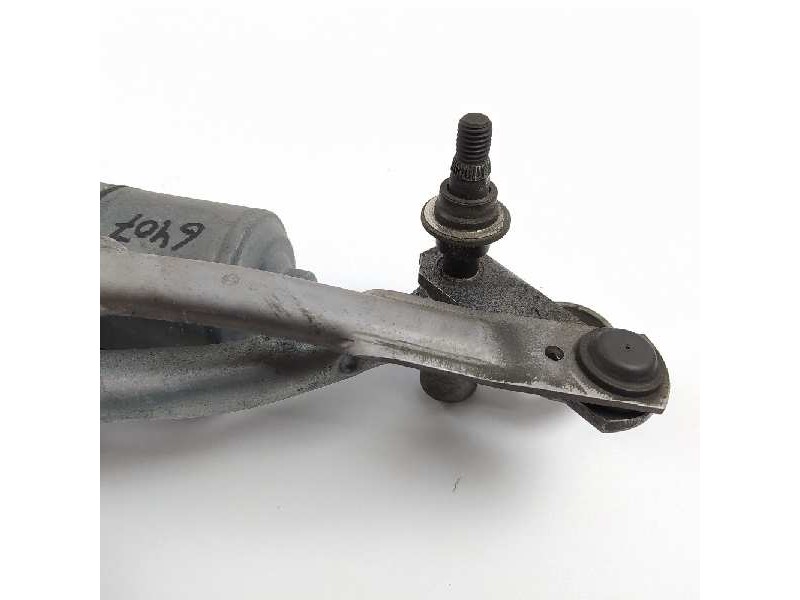 Recambio de motor limpia delantero para bmw serie 5 lim. (f10) 520d referencia OEM IAM 7306266 3397021520 7308771