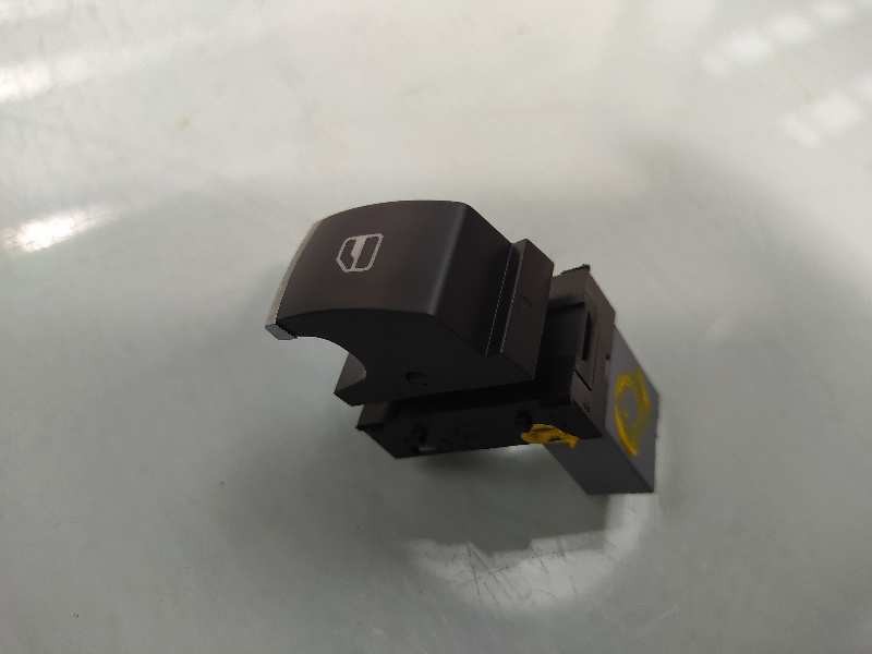 Recambio de mando elevalunas trasero derecho para volkswagen golf vi (5k1) advance bluemotion referencia OEM IAM   