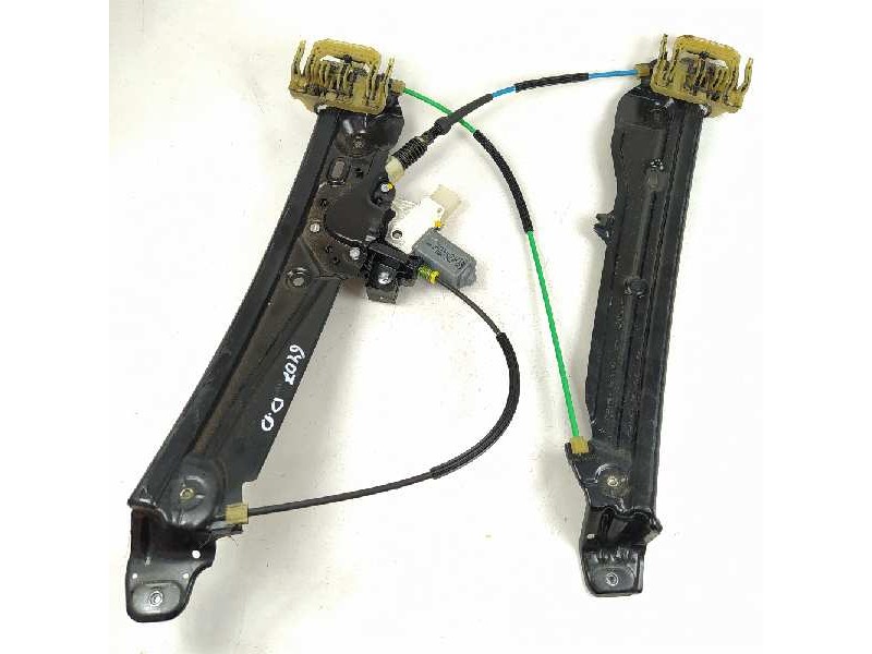 Recambio de elevalunas delantero derecho para bmw serie 5 lim. (f10) 520d referencia OEM IAM 7182132 7182112 7248172