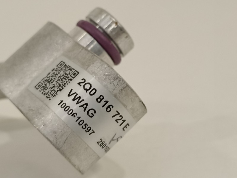 Recambio de tubo aire acondicionado para seat arona xperience referencia OEM IAM 2Q0816721E  