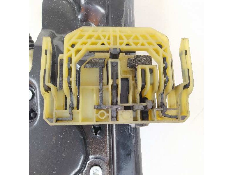 Recambio de elevalunas delantero izquierdo para bmw serie 5 lim. (f10) 520d referencia OEM IAM 7182131 7182111 7248171