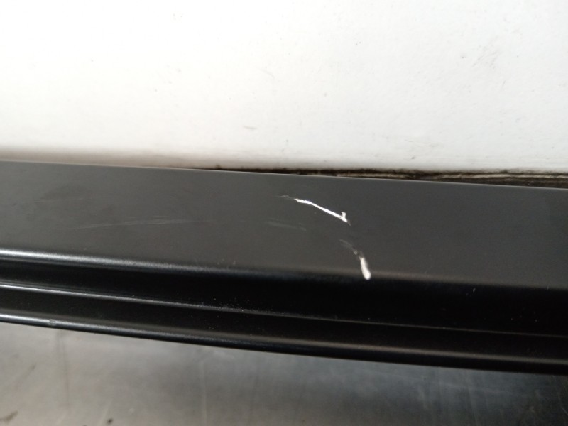 Recambio de barras techo para seat arona xperience referencia OEM IAM 6F9860026F  