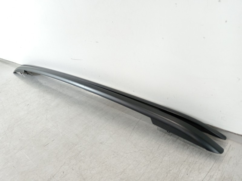 Recambio de barras techo para seat arona xperience referencia OEM IAM 6F9860026F  