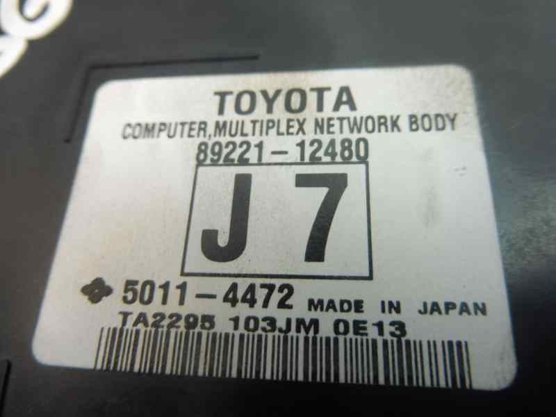 Recambio de modulo electronico para toyota auris hybrid active referencia OEM IAM 8922112480 50114472 