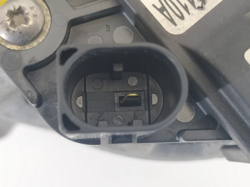 Recambio de alternador para seat ibiza (6p1) reference plus referencia OEM IAM 04E903015A  