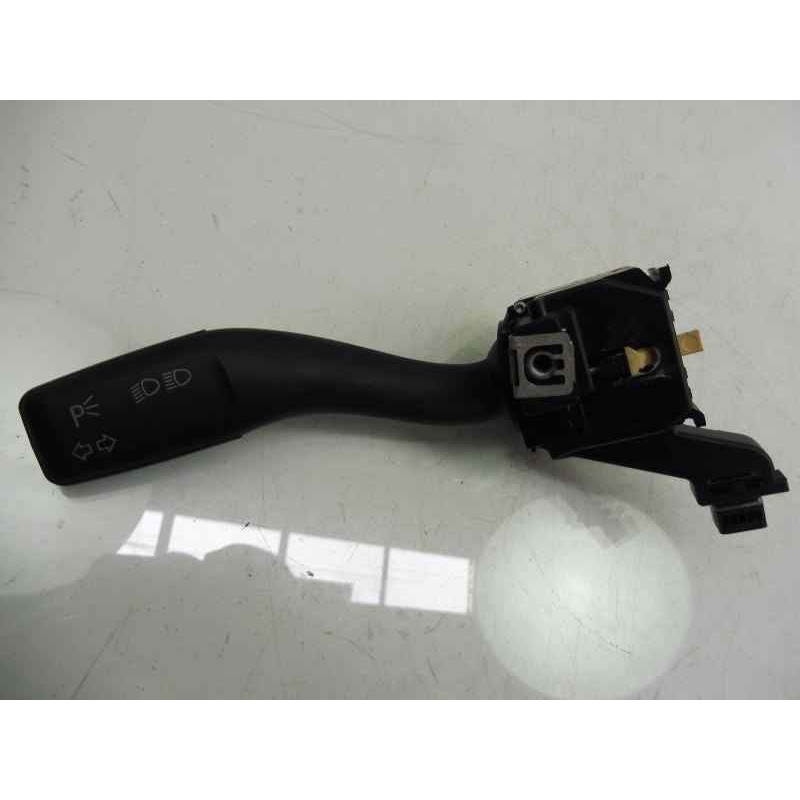 Recambio de mando intermitentes para audi a3 sportback (8p) 1.9 tdi attraction referencia OEM IAM 8P0953513A  