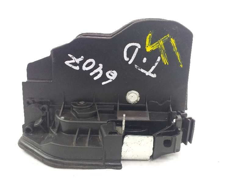 Recambio de cerradura puerta trasera derecha para bmw serie 5 lim. (f10) 520d referencia OEM IAM 7229460  