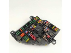 Recambio de caja reles / fusibles para bmw serie 5 lim. (f10) 520d referencia OEM IAM 9252813 317033451F 