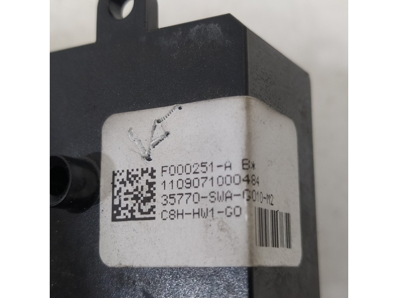 Recambio de mando elevalunas trasero izquierdo para honda cr-v (re) elegance referencia OEM IAM 35770SWAG01  