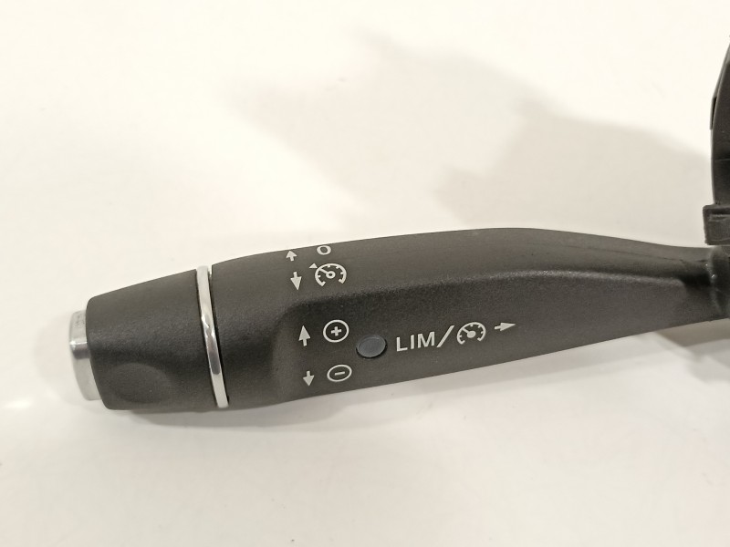Recambio de mando multifuncion para mercedes-benz clase a (w176) a 45 amg 4-matic (176.052) referencia OEM IAM 2185400762  