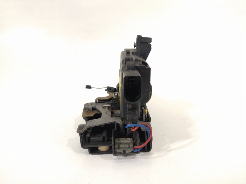 Recambio de cerradura puerta delantera derecha para volkswagen golf iv berlina (1j1) 25 aniversario referencia OEM IAM 3B1837016