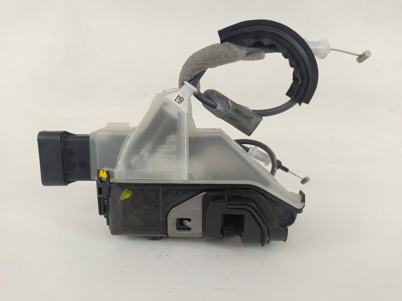 Recambio de cerradura puerta delantera derecha para opel corsa f referencia OEM IAM 9829284780 292847 