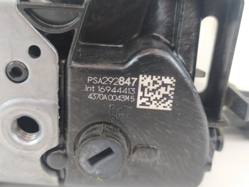 Recambio de cerradura puerta delantera derecha para opel corsa f referencia OEM IAM 9829284780 292847 